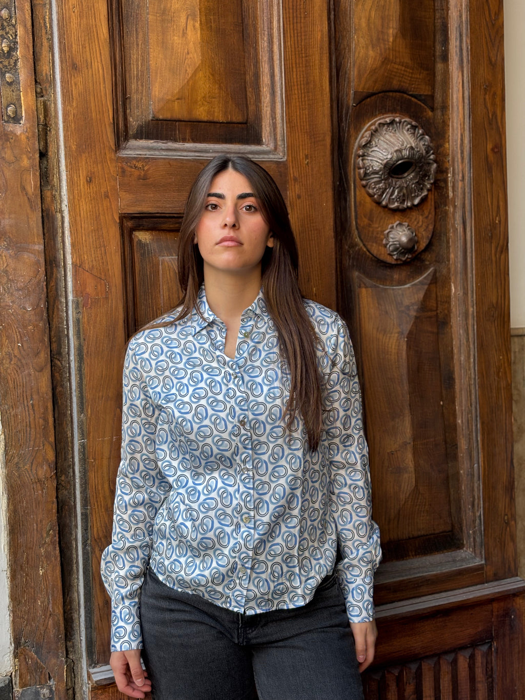 Women's Viscose Blue Geometric Print Button-Down Shirt